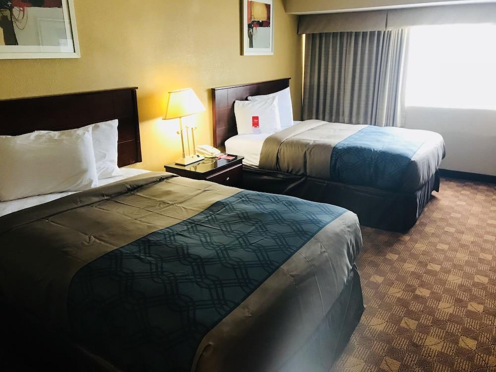Rodeway Inn Sandston Zewnętrze zdjęcie