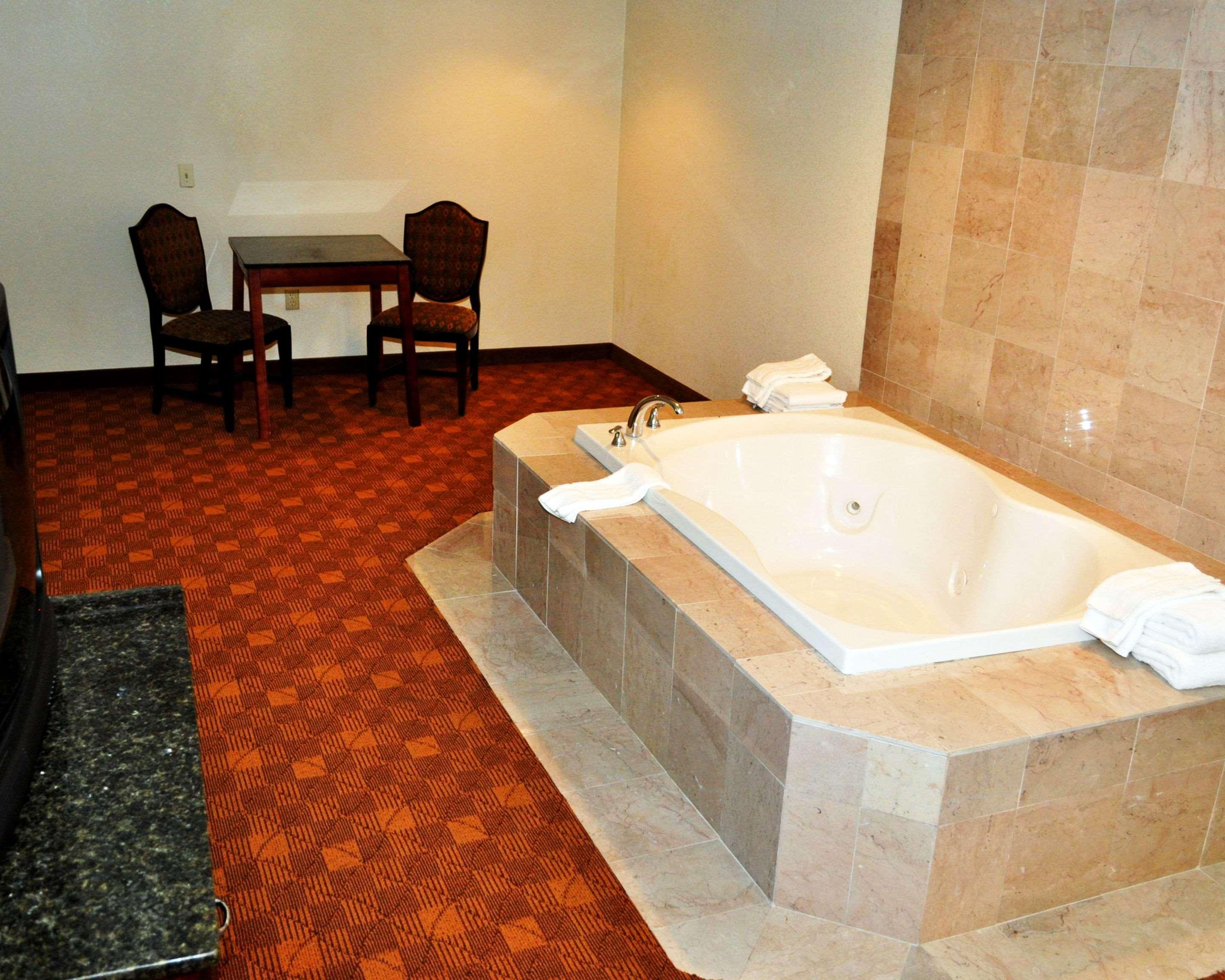 Rodeway Inn Sandston Zewnętrze zdjęcie